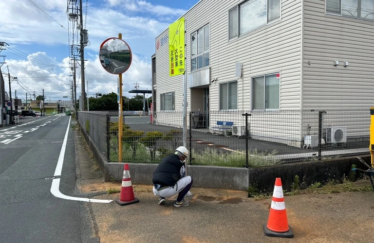 体力と経験を活かす道路工事の求人情報